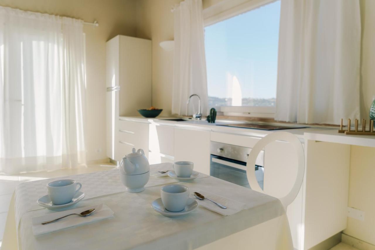 Nontiscordardime B&B Villa Agriturismo Civitanova Marche Kültér fotó