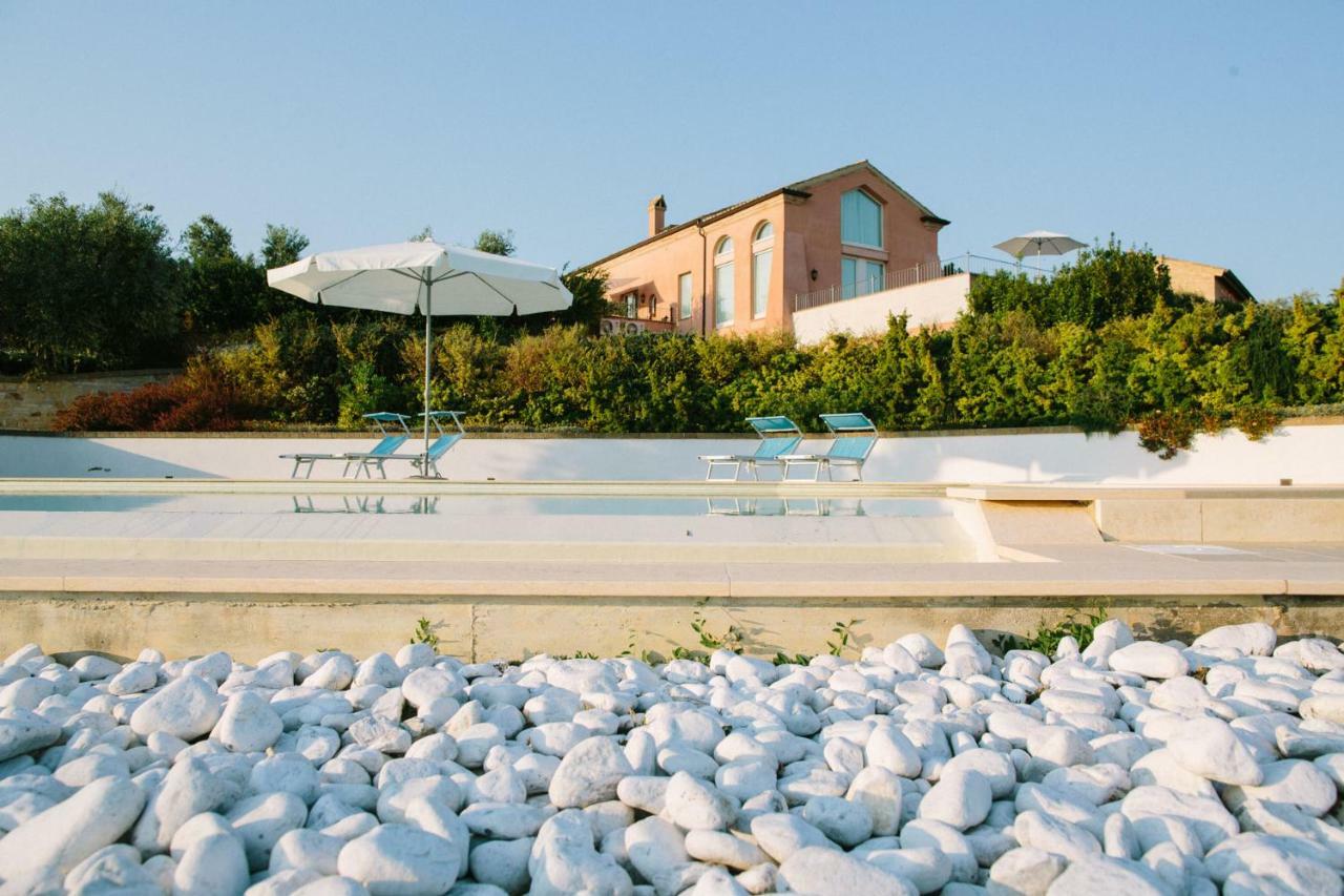Nontiscordardime B&B Villa Agriturismo Civitanova Marche Kültér fotó